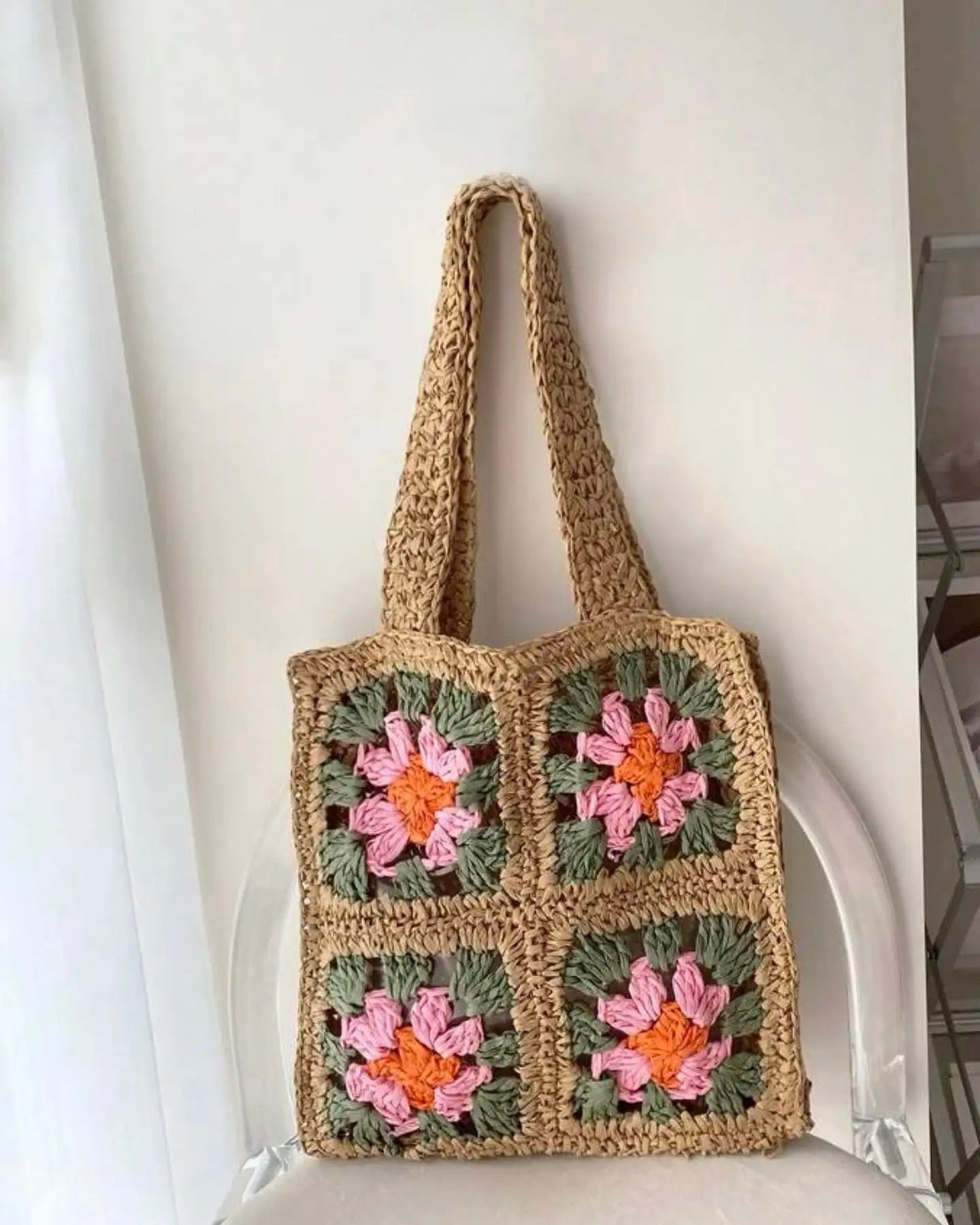 French Style Handmade Straw Braided Beach Hand Bags